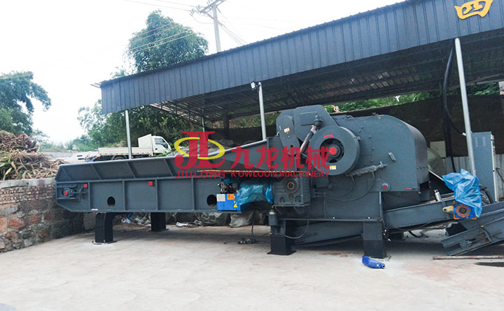 大型樹枝粉碎機(jī)